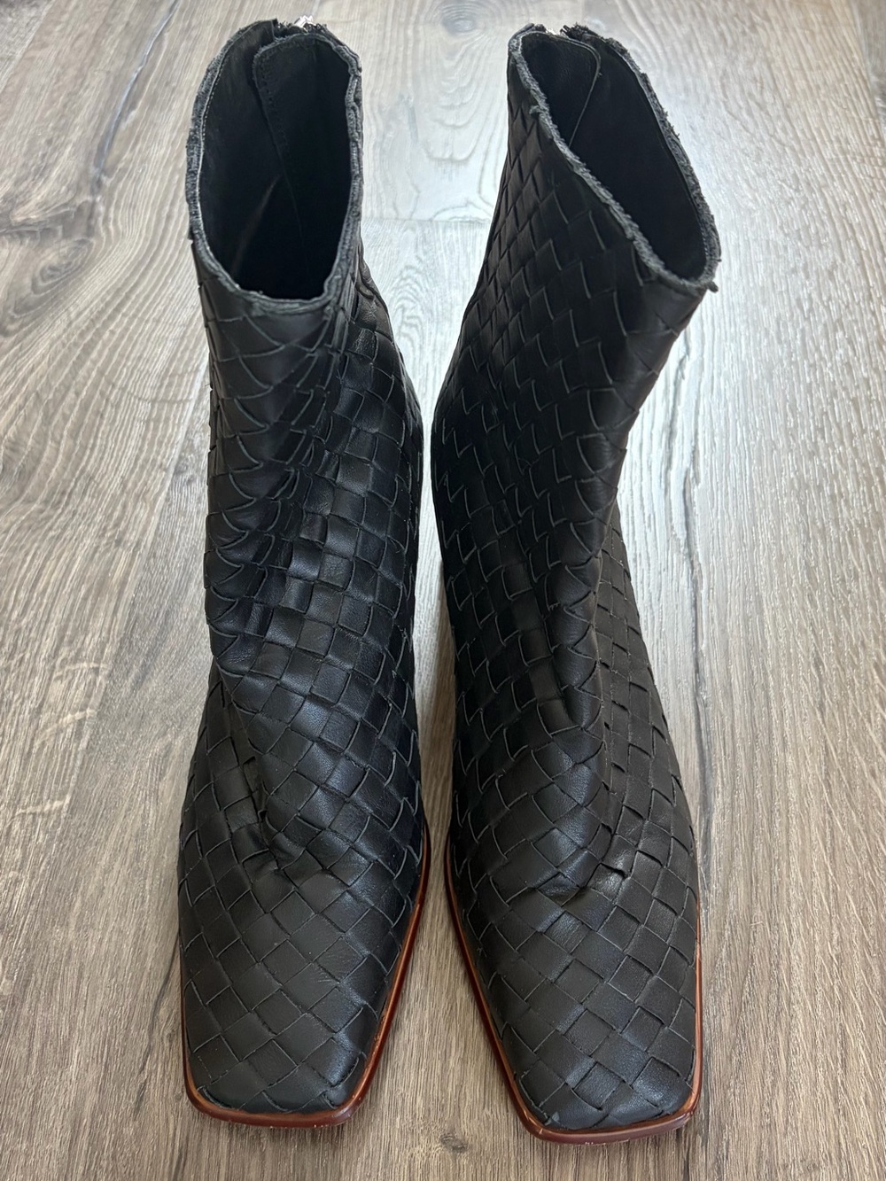 ALOHAS Leather West Braided Boots